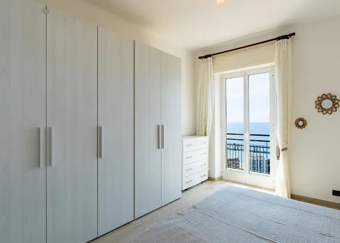 Seaview By Interhome * アラッシオ