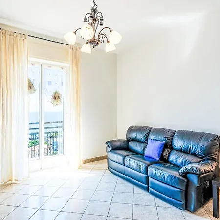 شقة Seaview By Interhome