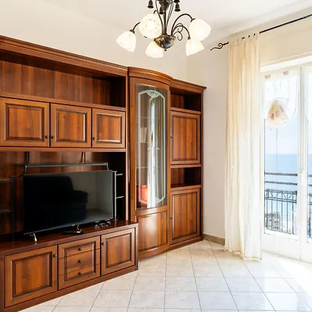 شقة Seaview By Interhome *